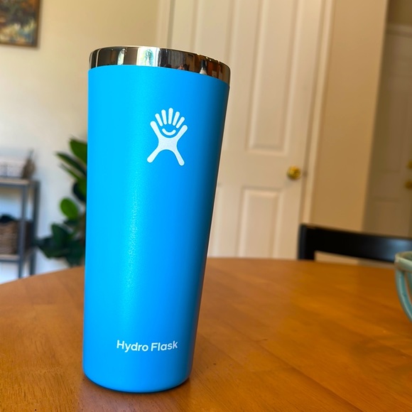 Hydro Flask Other - 22 oz Hydro Flask Tumbler Cup blue